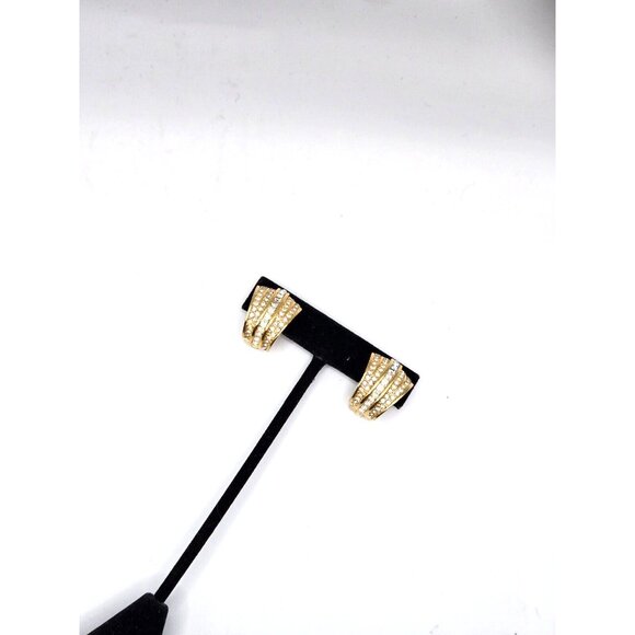 Christian DIOR signed rhinestone pave gold plated Clip on Earrings stunning - Picture 2 of 8